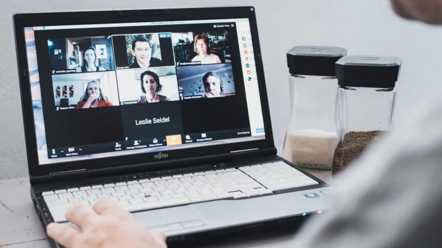 TRUCURI cum să scapi de la ședințe online. Zoom Escaper te va face atât de enervant, încât vei fi rugat să deconectezi