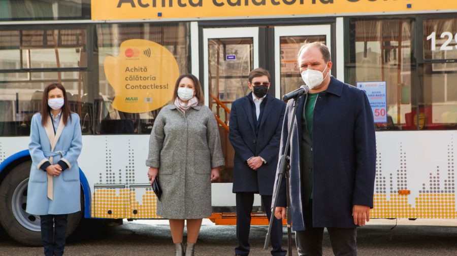 Primăria Chișinău, Mastercard și MAIB au lansat plata fără numerar pentru călătoria în transportul public