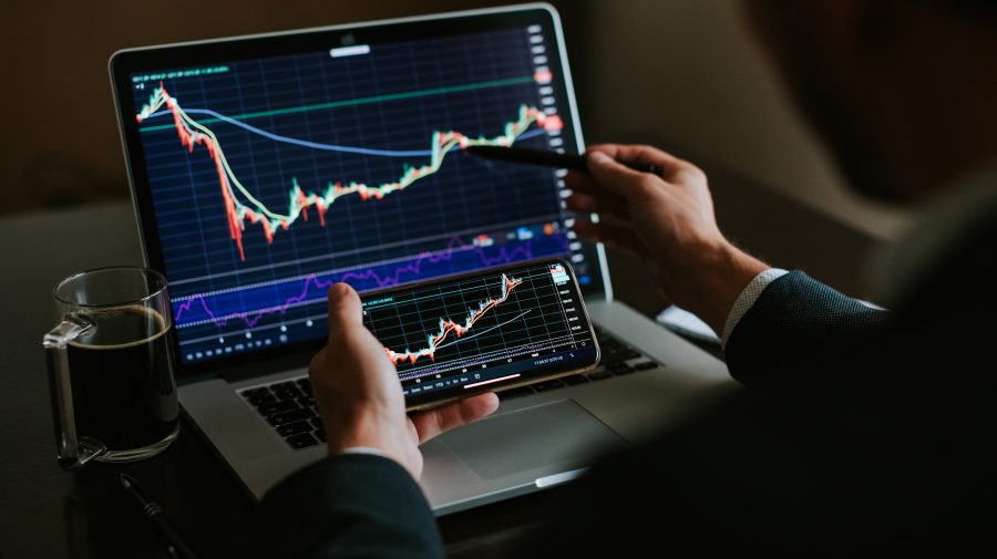 Joburi de viitor: (82) Analist de predicție a comportamentului