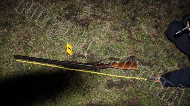 Trei bărbați în stare de ebrietate, depistați la vânătoare în zona de frontieră, dar fără acte și autorizație necesare