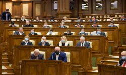 (VIDEO) PSRM readuce „legea lustrației” pe masa deputaților. Motivul invocat de socialiști