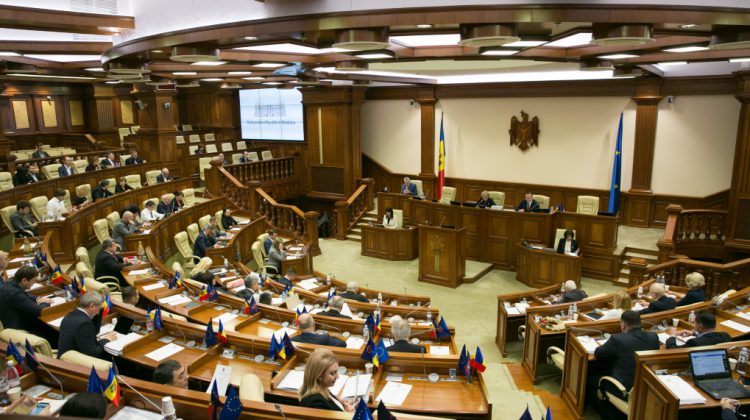 Joi se decide. Guvern sau anticipate. Deputații se întrunesc în ședință