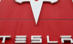 Elon Musk: Tesla va fi închisă, dacă se va depista că automobilul este folosit în spionaj