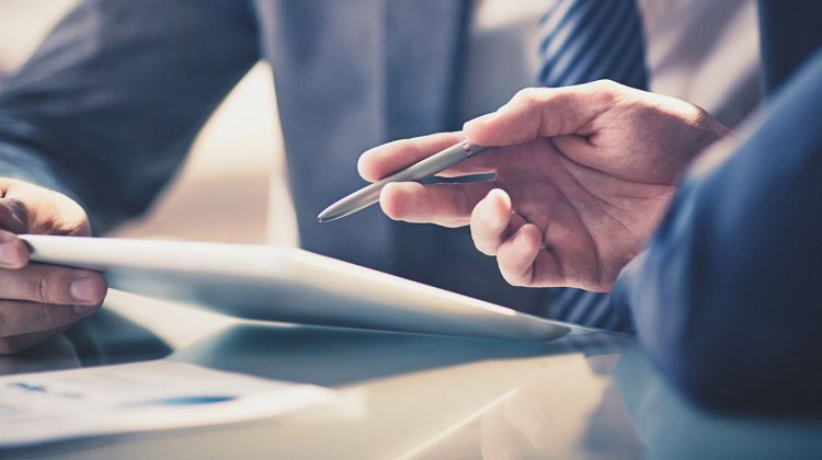 Noua lege a investițiilor în sectoarele strategice vine cu sancțiuni usturătoare: 5 mil de lei amendă maximă