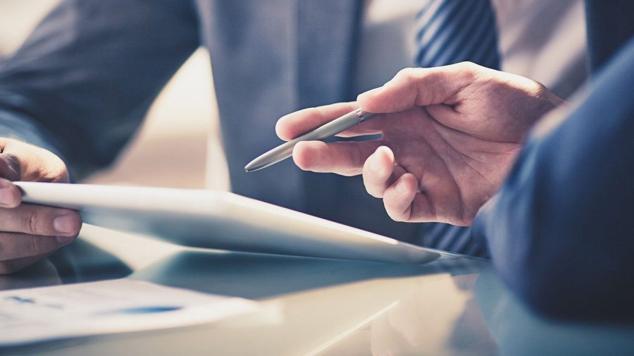 Noua lege a investițiilor în sectoarele strategice vine cu sancțiuni usturătoare: 5 mil de lei amendă maximă