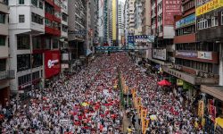 Chinezii au rămas fără bani. Intră în incapacitate de plată pe un cap – peste 8,5 milioane de persoane, pe lista neagră