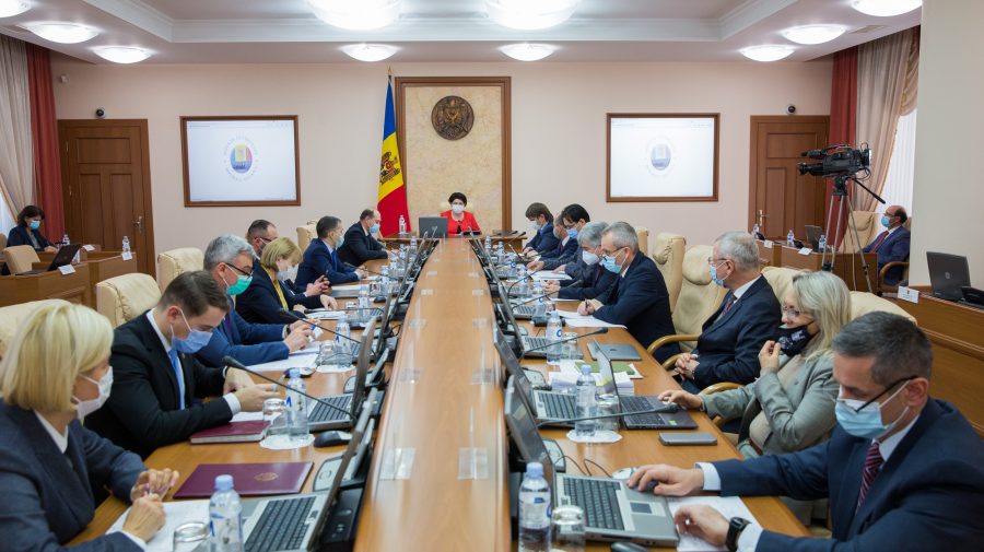 FĂRĂ construcții pe teritoriul spațiilor verzi din localități. Obiectele neautorizate vor fi constatate și sancționate