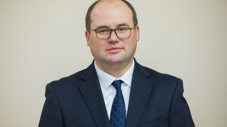 Un nou director la CNAM! Este licențiat în drept și master în administrație publică, experiența de muncă