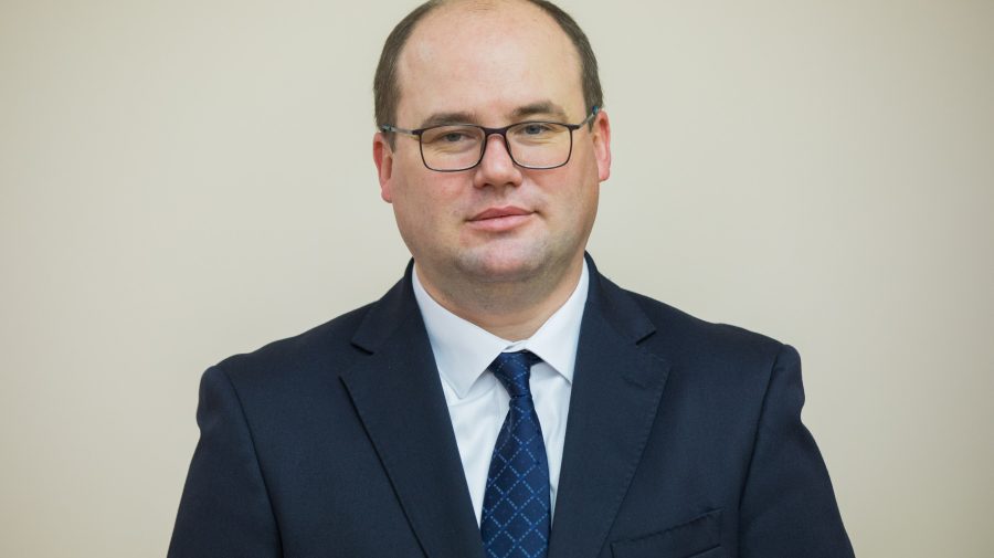 Un nou director la CNAM! Este licențiat în drept și master în administrație publică, experiența de muncă