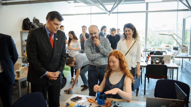 Directorul misiunii USAID Moldova: Tehnologia și inovația vor propulsa afacerile moldovenești spre nivelul următor