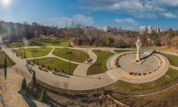 (FOTO) În parcul „Valea Trandafirilor” a apărut un nou scuar! Cum arată