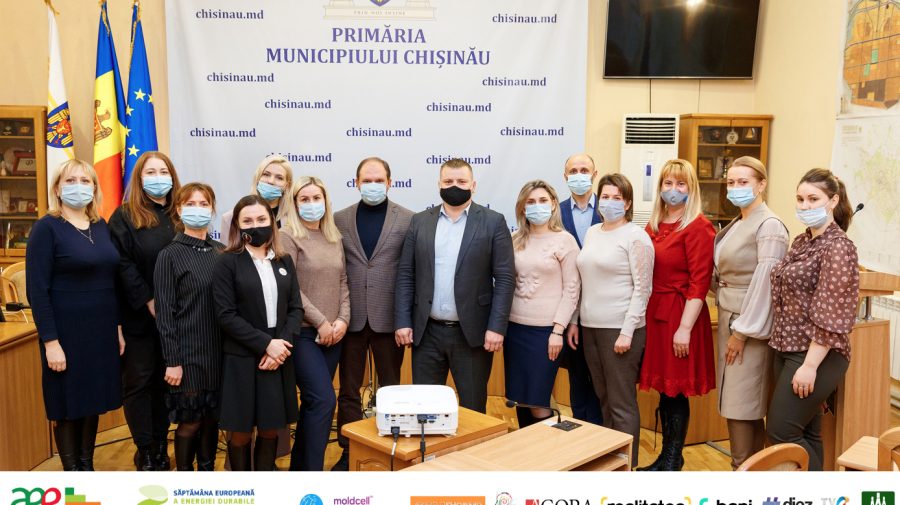 Învingătorii concursului „Săptămâna eficienței energetice în școala mea”. Cei mai ingenioși elevi au fost premiați