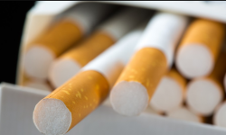 Piața ilegală a tutunului a atins 18% în Ucraina, din cauza creșterii accizelor. Care este situația în Moldova?