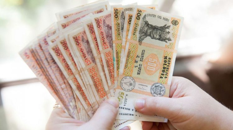 Moldovenii și cerințele financiare: Cât de mult ar trebui să câștige pentru a fi fericiți