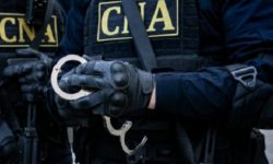 Se strânge lațul în jurul cumătrului lui Spînu: încă un șef vamal, săltat de CNA