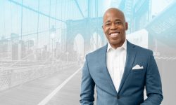 Primarul New York-ului vrea să fie plătit în Bitcoin. Vrea să facă din oraș „centrul industriei criptomonedei”