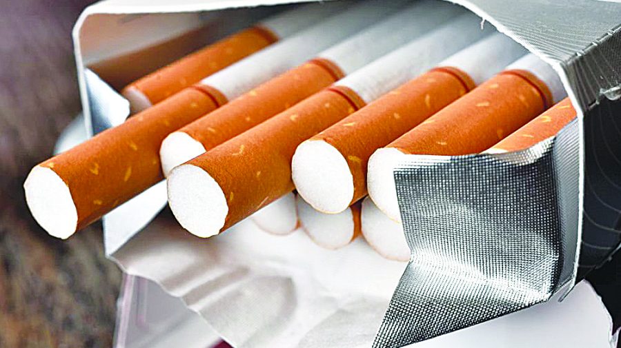 “Modelul defectuos” al pieței de tutun din Moldova. Săracii plătesc pentru bogați?