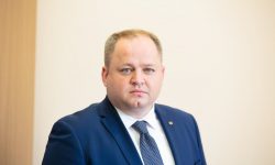 Cine este noul viceguvernator al BNM numit de Parlament