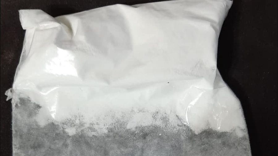 Droguri de 1,3 milioane lei! Trei membri ai grupului infracțional au fost arestați