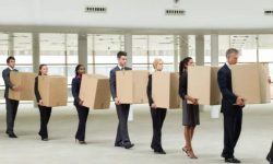 Au fost concediați în ajun de Crăciun. Şeful companiei de creditare Better.com a dat afară 900 de oameni prin Zoom