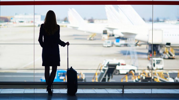 5 accesorii esențiale pentru călătoriile de business