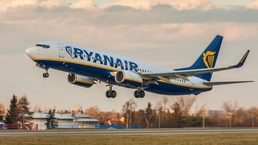 Italia anchetează Ryanair pentru un potenţial abuz de poziţie dominantă