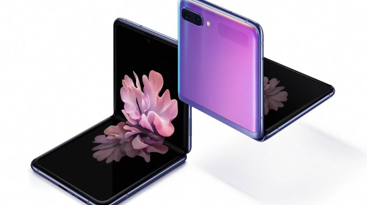 Piața smartphone-urilor pliabile crește spectaculos