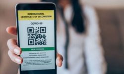 Certificatul COVID-19, „accesoriu” indispensabil, va fi necesar în centrele comerciale. Programul restaurantelor