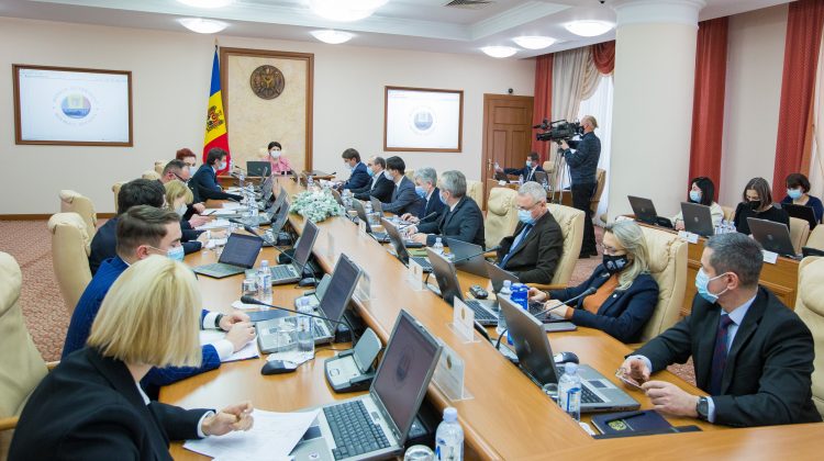 MEC va implementa un nou proiect pentru dezvoltarea învățământului profesional tehnic. Ce este CREATIVO