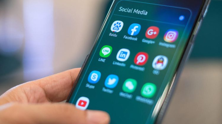 Adio Facebook, bună Naypp! Moldova are propria rețea socială