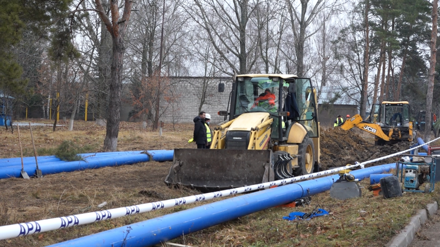 Moldova rămâne fără apă potabilă. Seceta face nelocuibil teritoriul. România ne construiește apeducte pe sub Prut