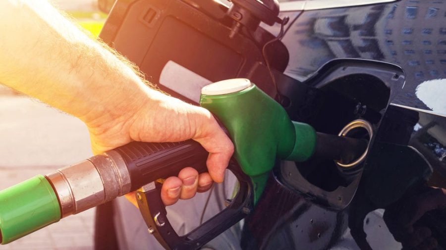 Prețuri tot mai mari în fiecare zi! Cu cât s-a scumpit benzina și motorina