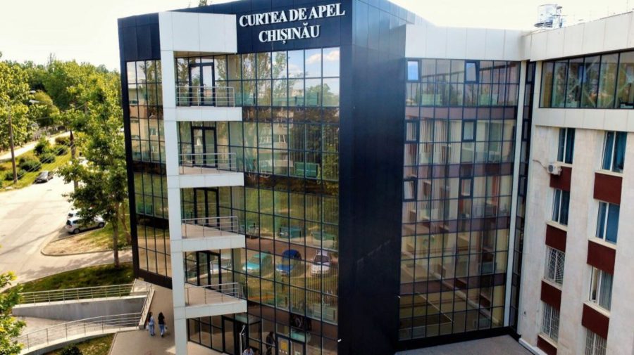 Platon, cu ochii în soare. Casa Modei și fostul sediu ASITO rămân celui care i-a vândut Casa Albă lui Plahotniuc