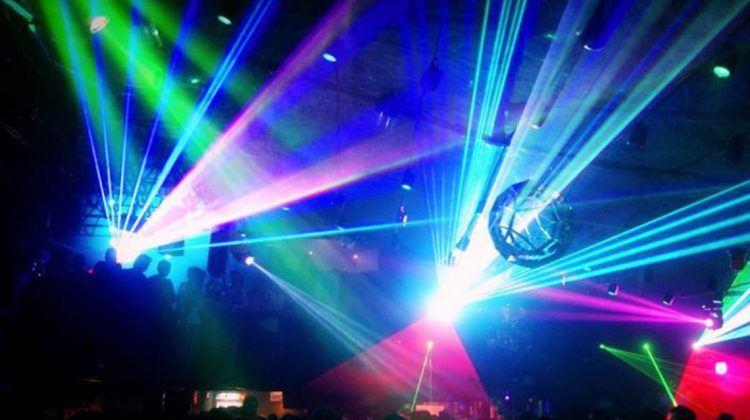 Cluburile de noapte și parcurile de distracții din Chișinău își sistează activitatea. Ce se întâmplă cu sălile de sport