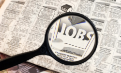 Moldova, țara în care au rămas doar stăpânii. Topul celor mai bine plătite locuri de muncă