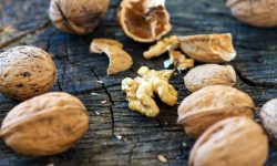 Prețul la miezul de nuci a început să se micșoreze! Nu mai este atât de solicitat de turci