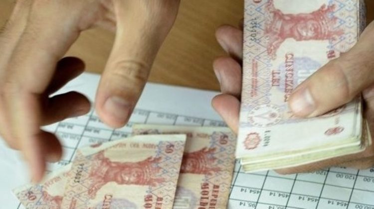 Motiv de bucurie pentru cei care vor bani mai mulți din pensie. Pot depune cererea de recalculare și online