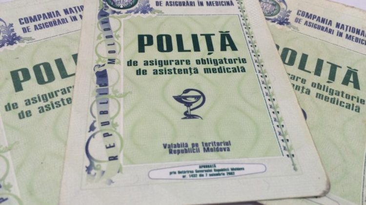 Polița medicală. Cine o poate cumpăra cu o reducere de 75%