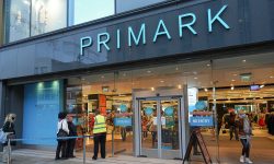 E oficial! Retailerul irlandez de modă Primark deschide primul magazin în România. Unde va fi amplasat