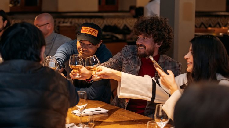 Castel Mimi dă startul sezonului de primăvară prin lansarea a 6 pachete gastronomice. 3 motive să vizitezi Castelul