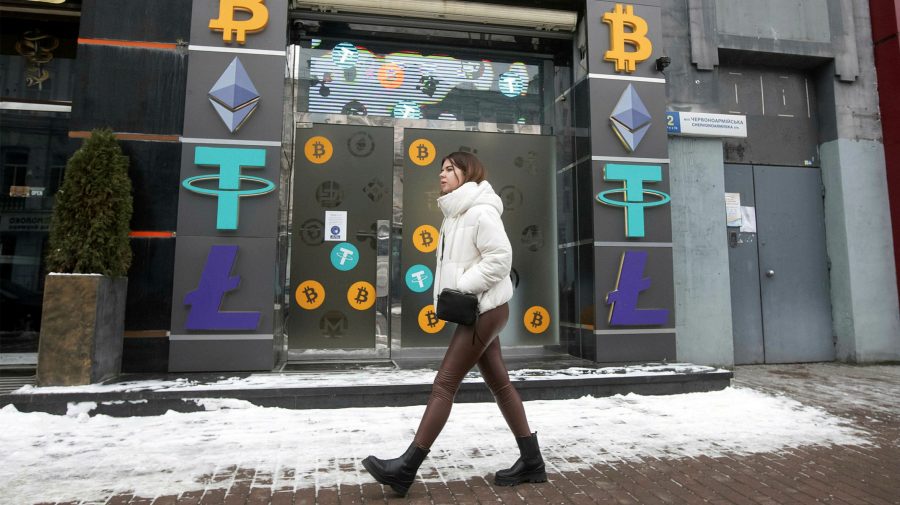 Guvernul din Ucraina ar putea vinde NFT pentru a finanța războiul