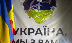 (VIDEO) Vinăria Purcari a instalat un cort la Palanca. Ce fel de ajutor primesc refugiații din partea companiei