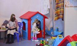 Copiii refugiaților din Ucraina se pot înscrie în școlile din Capitală