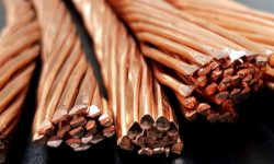 Prețul metalelor a atins maxime istorice. Aluminiul a depășit pentru prima dată pragul de 4.000 de dolari pe tonă