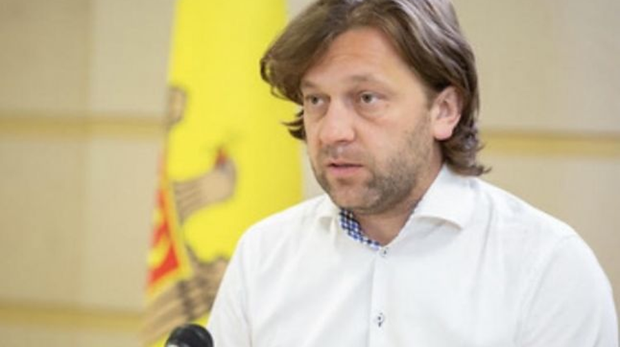 Alaiba „destructurează” businessul cămătarilor! Plafonează dobânda la creditele acordate de microfinanțare