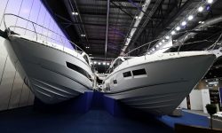 Credit Suisse a cerut investitorilor să distrugă documentele despre împrumuturile pentru iahturi și avioane private