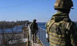 Panică printre rușii care s-au mutat din Crimeea. Moscova ar fi ordonat o blocadă pentru a-i ține cu forța în peninsulă