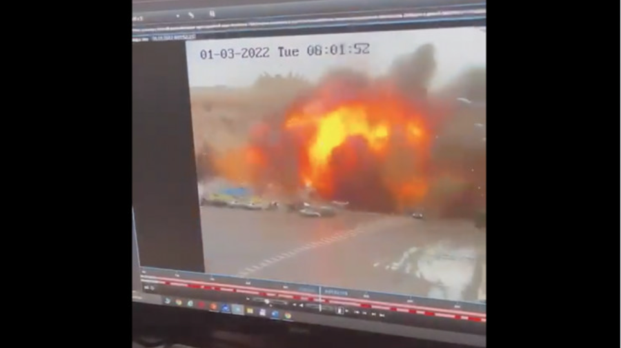 (VIDEO) Momentul în care clădirea Consiliului Local din Harkov este distrusă de o rachetă