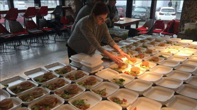 Cum restaurantele din Ucraina și-au unit eforturile împotriva războiului: Nu e momentul să ne gândim la profit