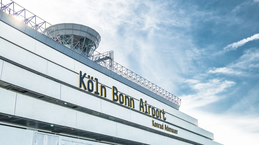 Sute de zboruri anulate în Germania: Personalul de securitate a intrat în grevă. Vor salarii mai mari